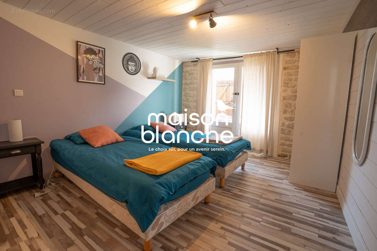 Maison 165 m² à La Tranche-Sur-Mer  - photo 8
