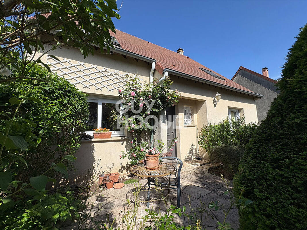 Maison à SAINT-MICHEL-SUR-ORGE