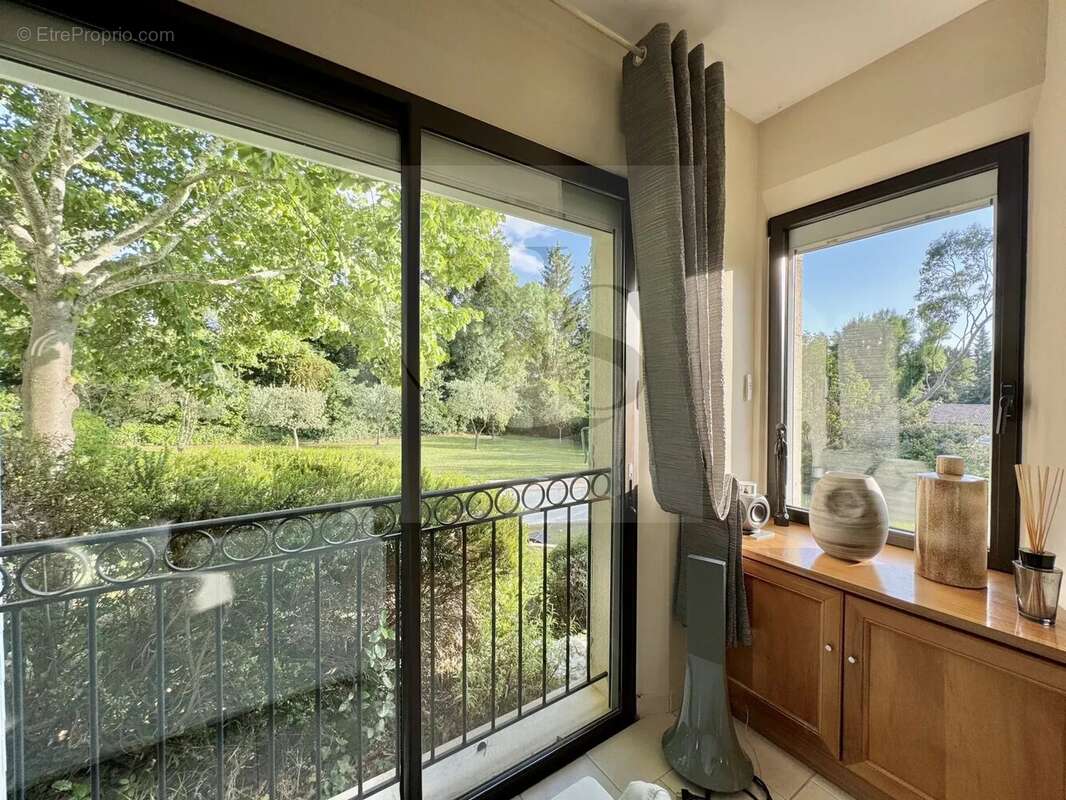 Maison à LE THOLONET