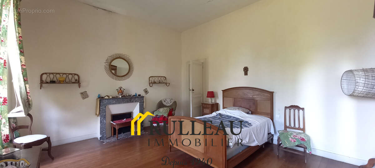 Exclusivité   Belle maison girondine en pierre de plus de 300 m2 à rénover avec parc de 1,30 hectare à Pugnac - photo 13