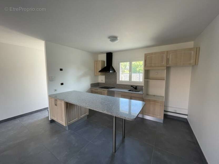 Maison à MARTIGNAS-SUR-JALLE