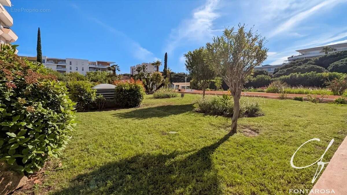 Appartement à FREJUS