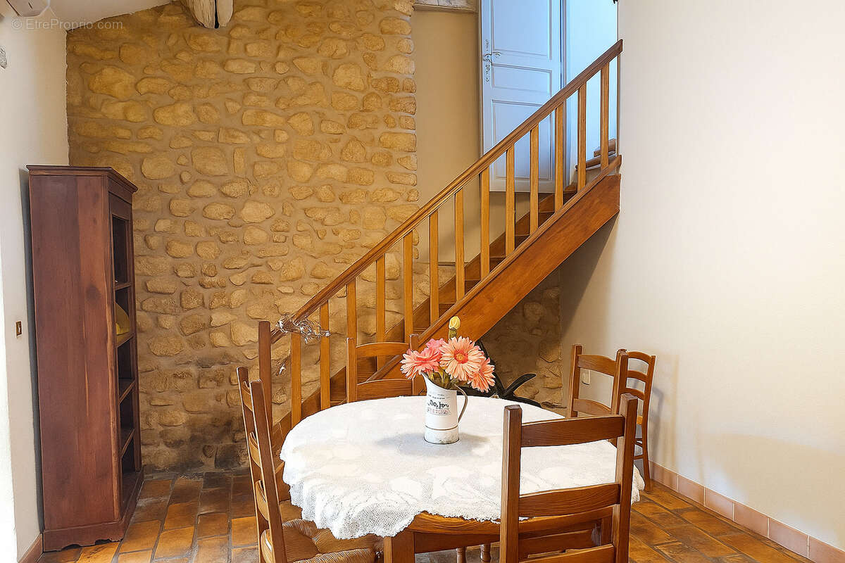 Maison à ROBION
