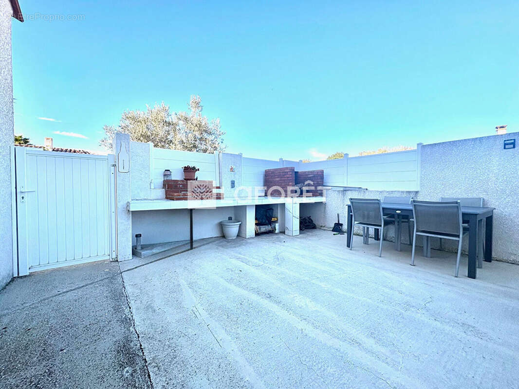 Maison à LATOUR-BAS-ELNE