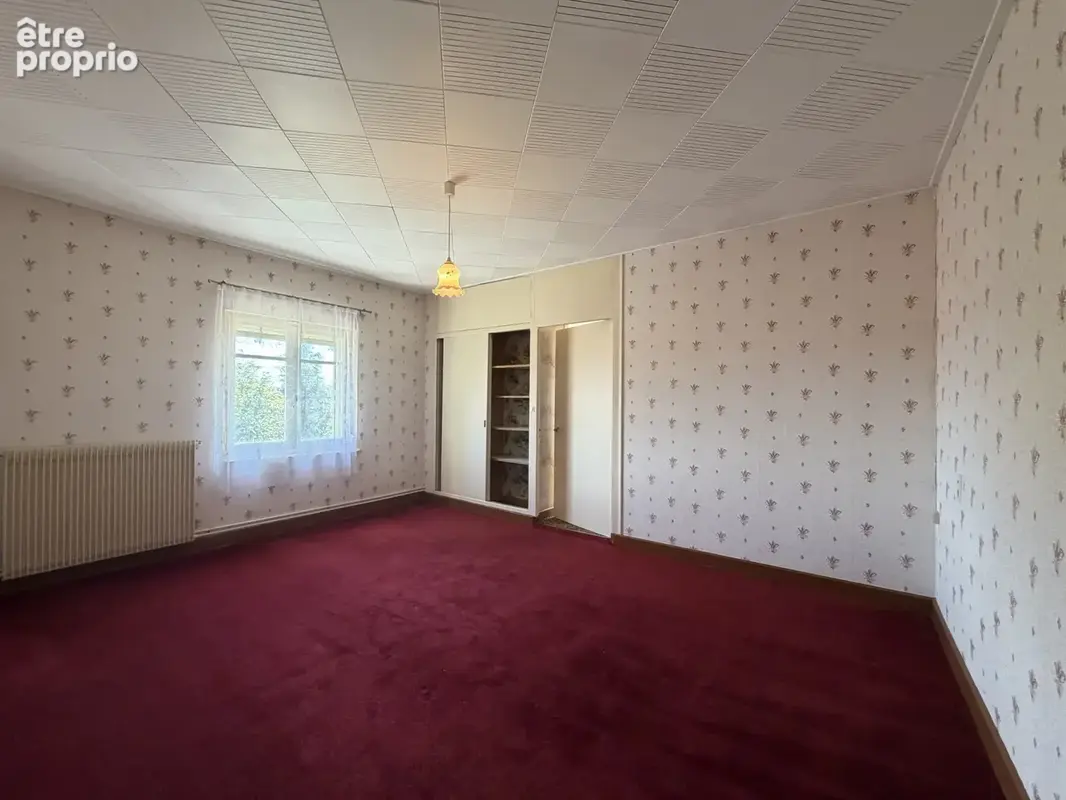 Maison de 202 m2 à rénover - Chaffois (25300) - photo 12