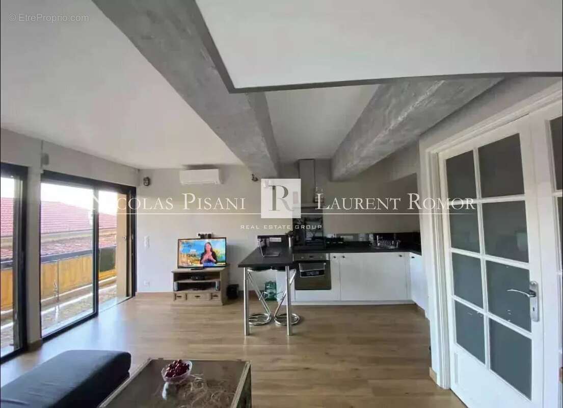 Appartement à VILLEFRANCHE-SUR-MER