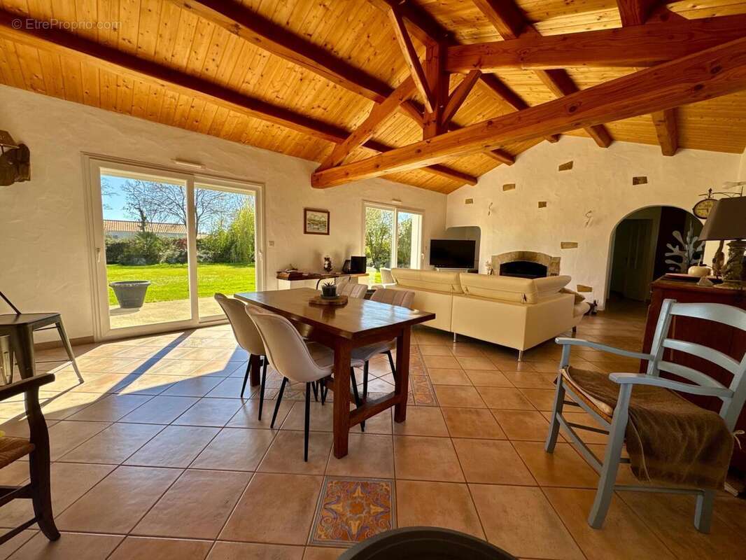 Photo 4 - Maison à SAINT-URBAIN