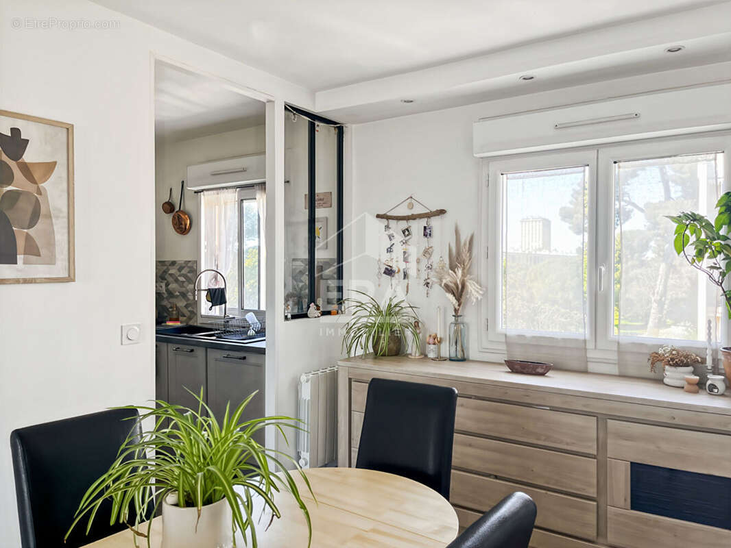 Appartement à MARSEILLE-12E