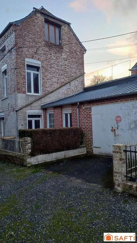 Maison 67 m² à Le Nouvion-En-Thierache  - photo 2
