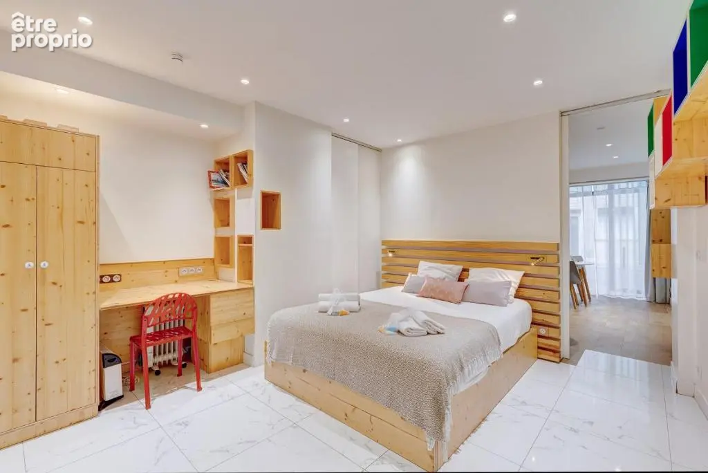 Appartement à PARIS-2E