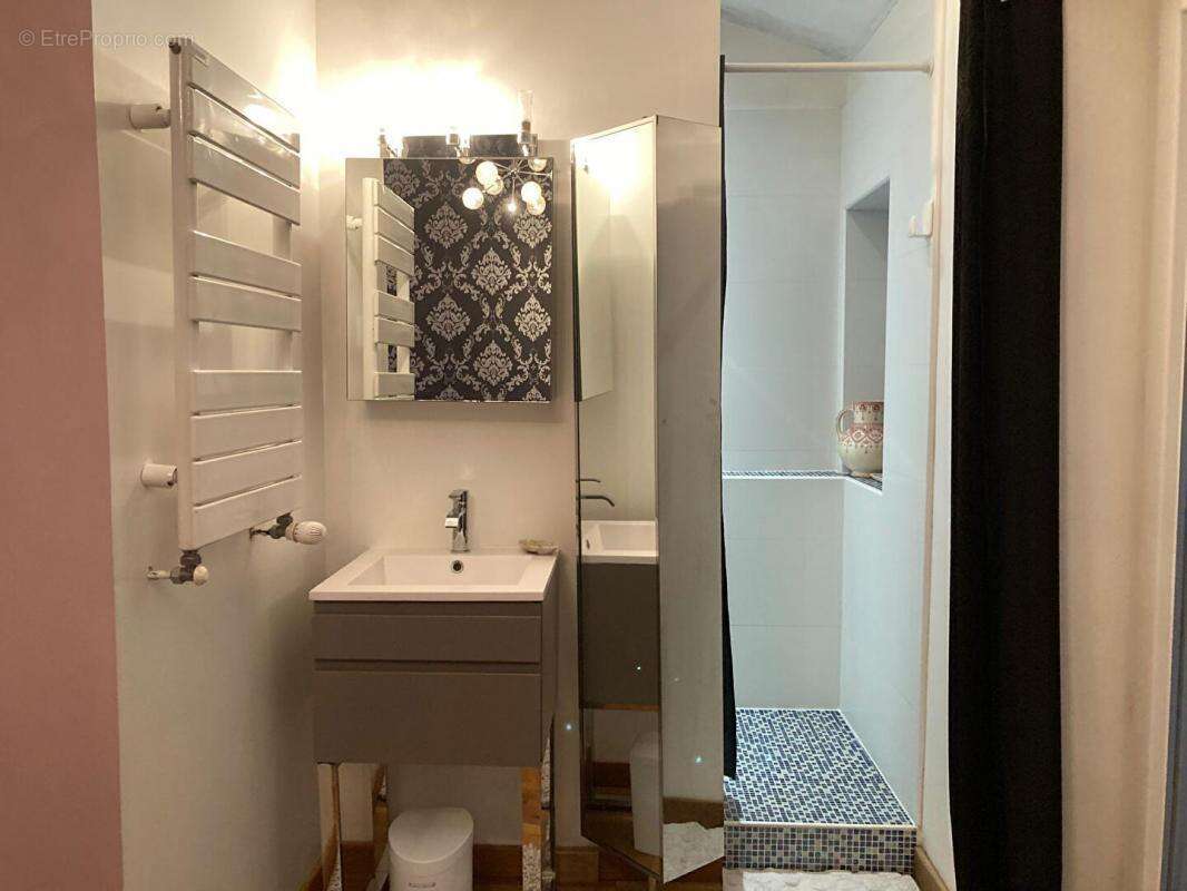 Maison à ROQUEFORT-LA-BEDOULE