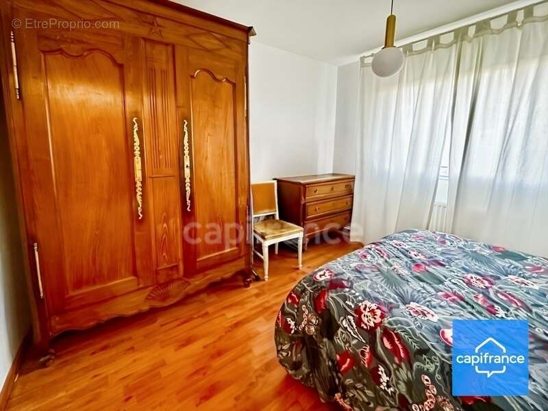 Maison à MONTFORT-SUR-MEU