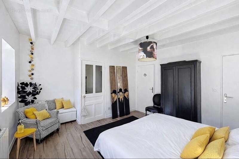 Maison à SAINT-MARCEL-BEL-ACCUEIL