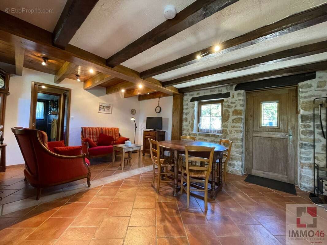 Maison à GRAMAT