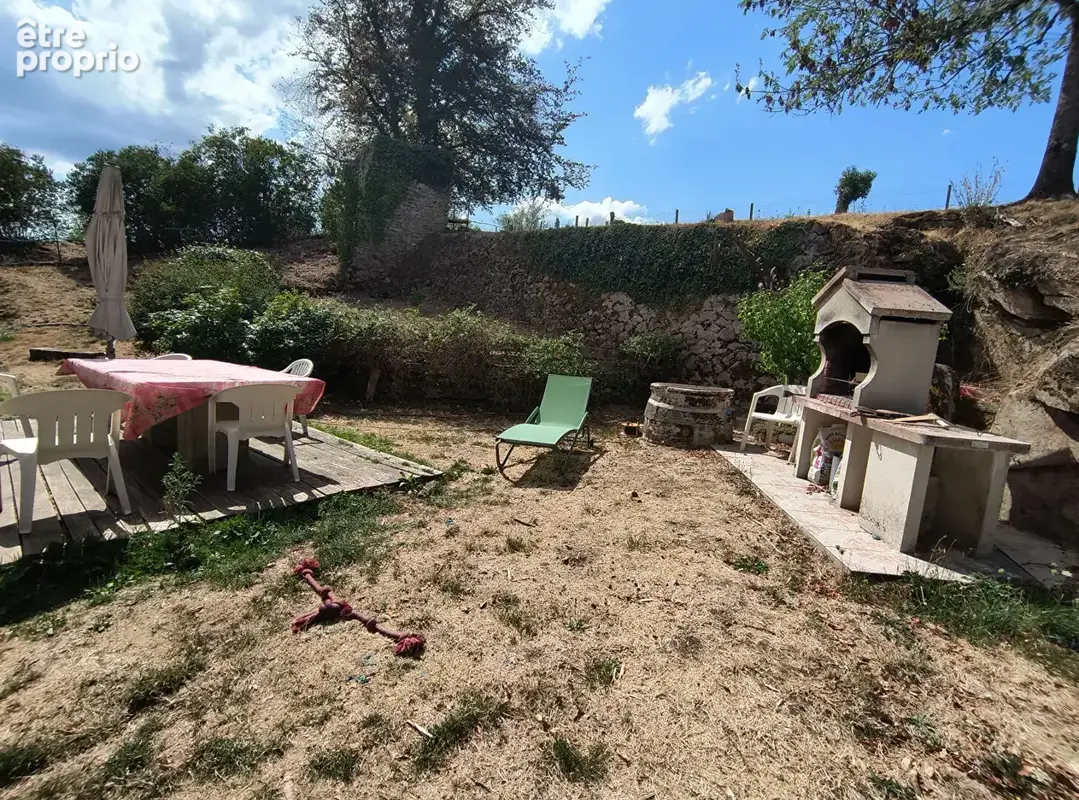 Haute-Vienne - Superbe maison en pierre de 6 chambres avec un jardin de 7700 m², une grange et une vue imprenable - photo 18