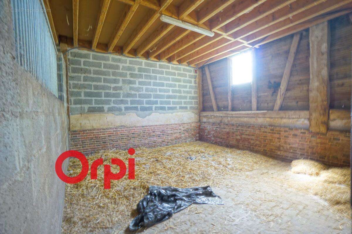 Maison à BEAUMESNIL