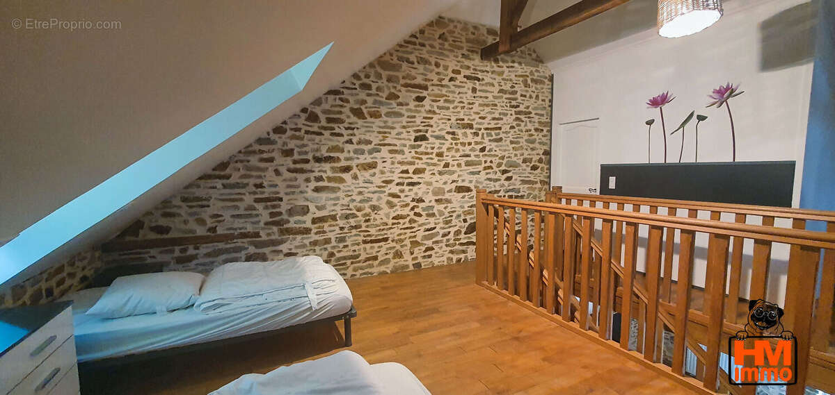 Maison à JUMILHAC-LE-GRAND