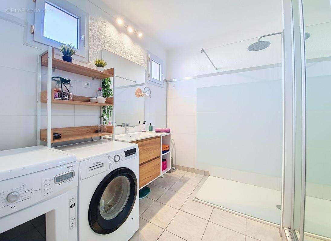 Maison à VILLENEUVE-DE-LA-RAHO