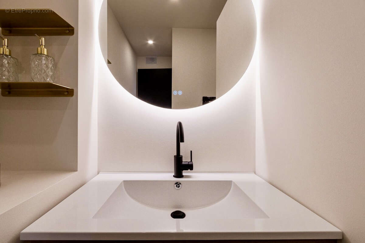 Appartement à BEAUSOLEIL