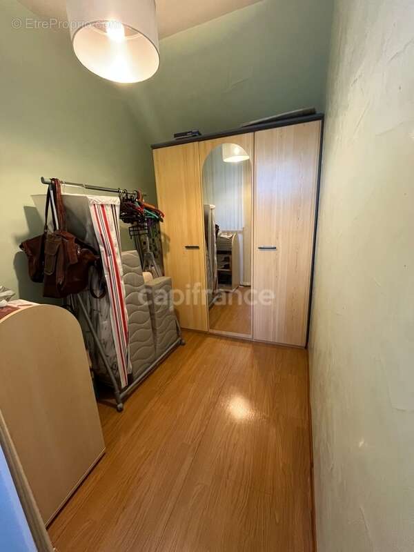 Maison de village - dpe : c - 4 chambres - piscine couverte - aucuns travaux a prevoir - photo 12