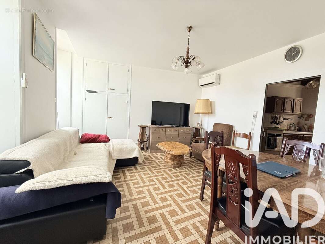 Maison 145 m² à Plassac  - photo 6
