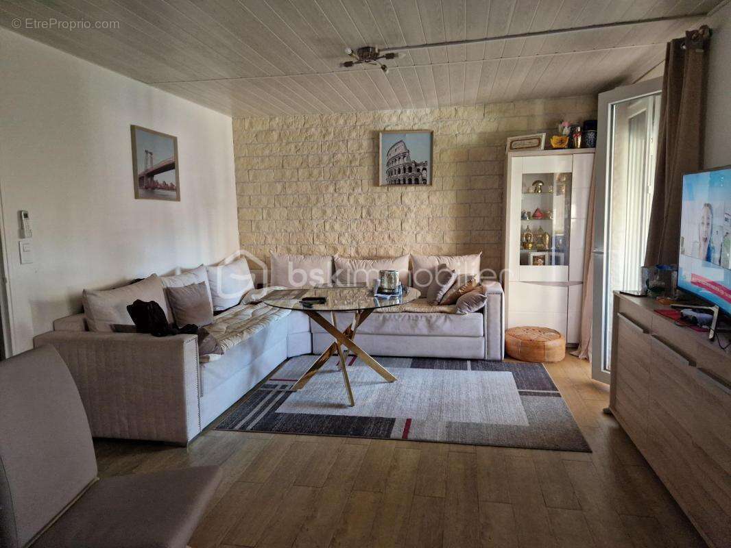 Appartement à NIMES