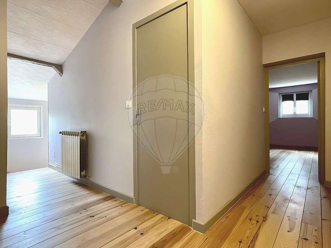 Maison à TAMNAY-EN-BAZOIS