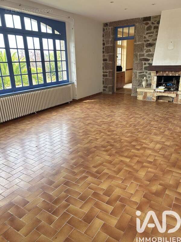 Maison 217 m² à Perros-Guirec  - photo 6