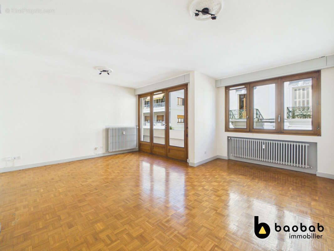 Appartement à AIX-LES-BAINS