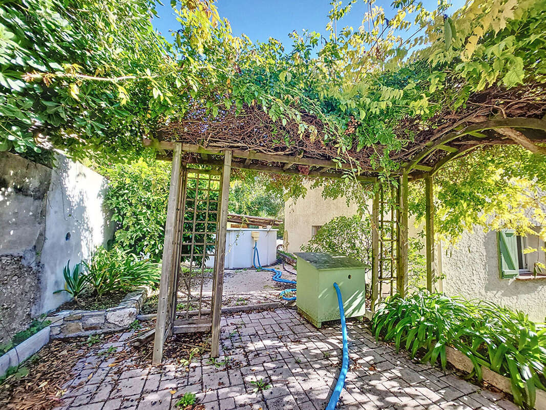 Maison à LA TRINITE