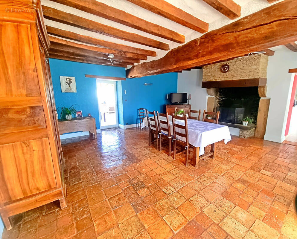 Maison à SAINT-AUGUSTIN-DES-BOIS