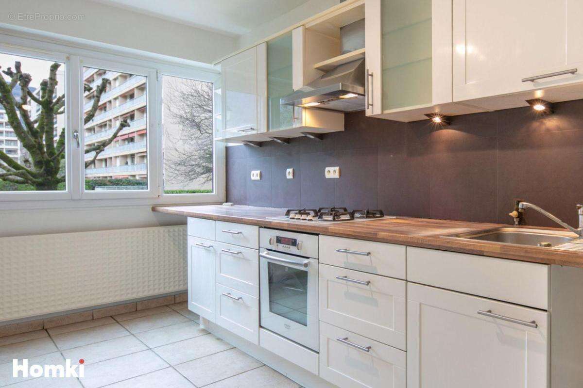 Appartement à ECHIROLLES