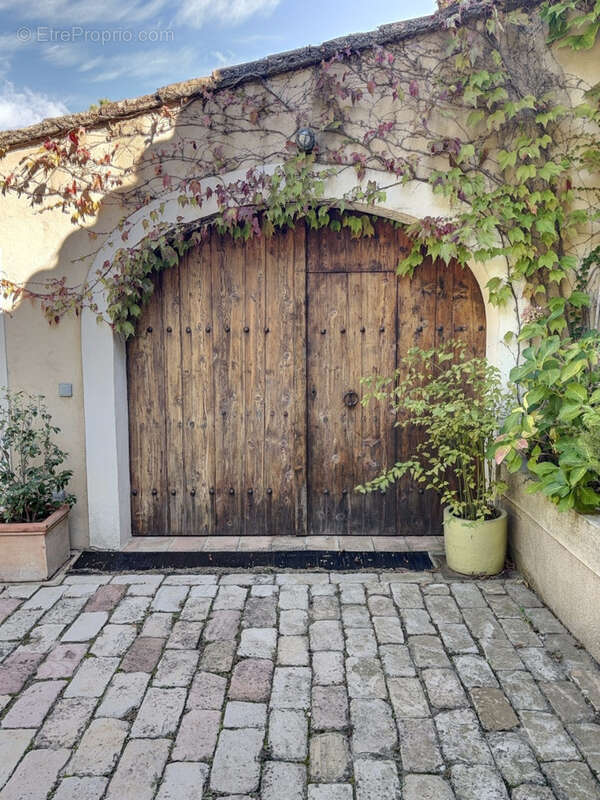 Maison à LA GARDE-FREINET