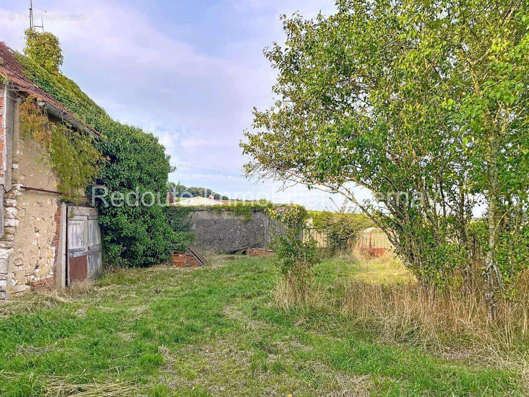 Maison à GIVRY-LES-LOISY