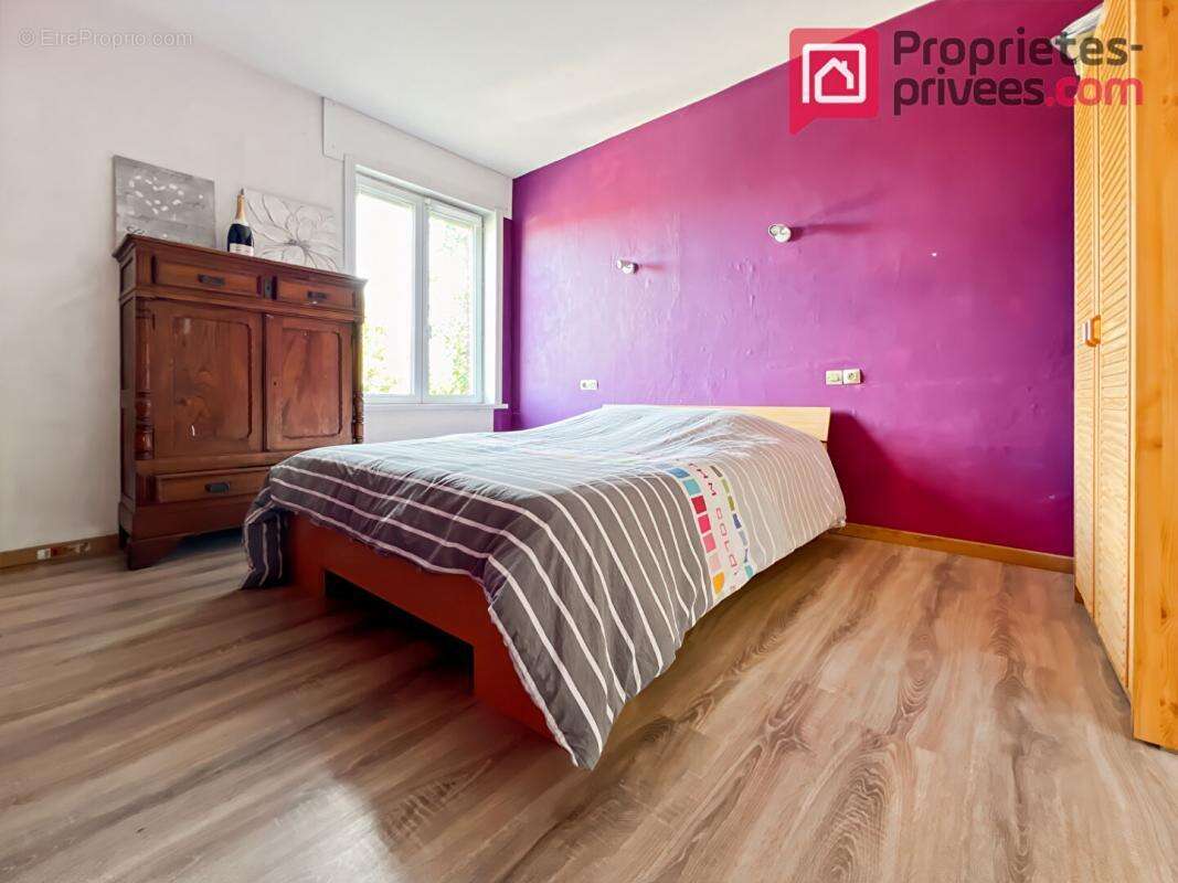 Maison à LA CHAPELLE-D&#039;ARMENTIERES