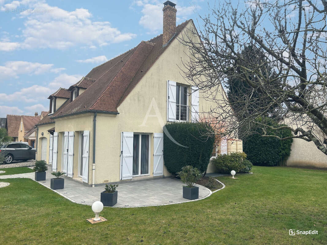 Maison à SAINT-PRIX