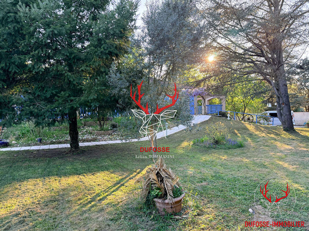 Maison à LES CHERES