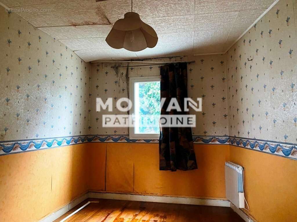 Maison à SAINT-SAULGE