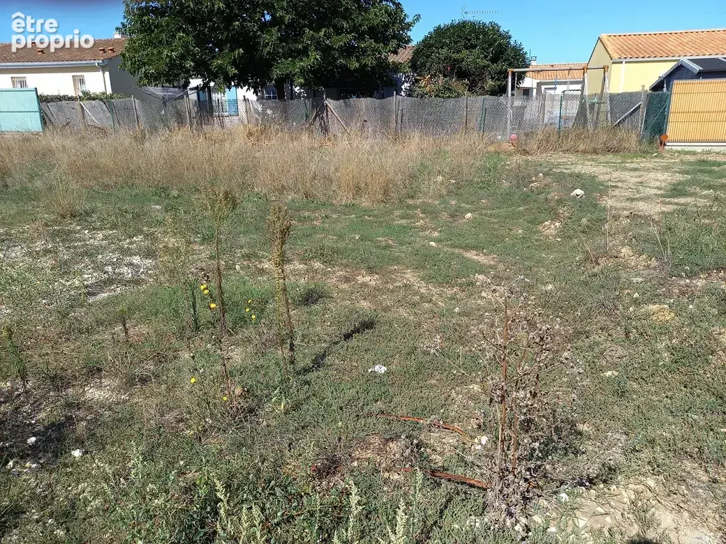 Photo Terrain à Saujon au prix de 77 440€
