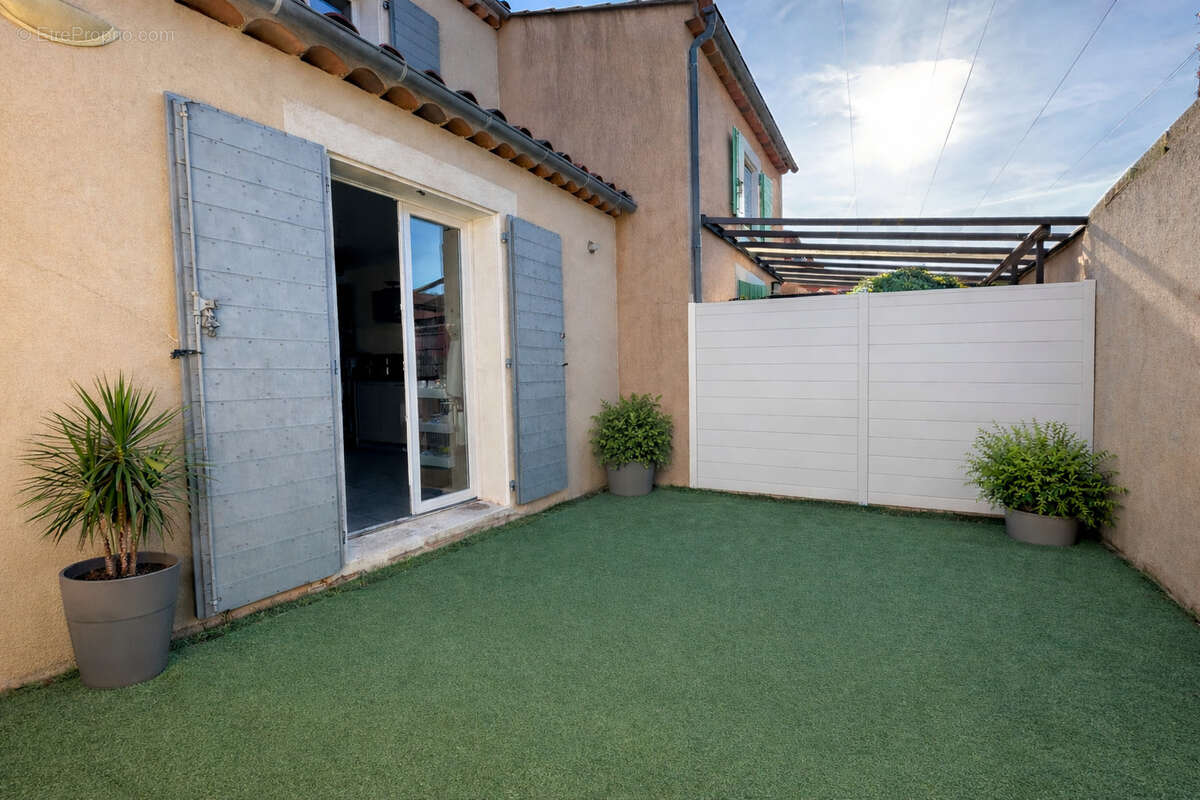 Maison à PORT-DE-BOUC