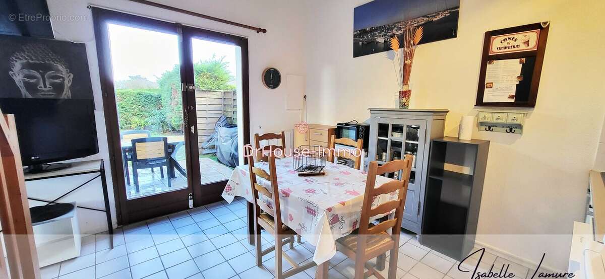 Maison à LONGEVILLE-SUR-MER