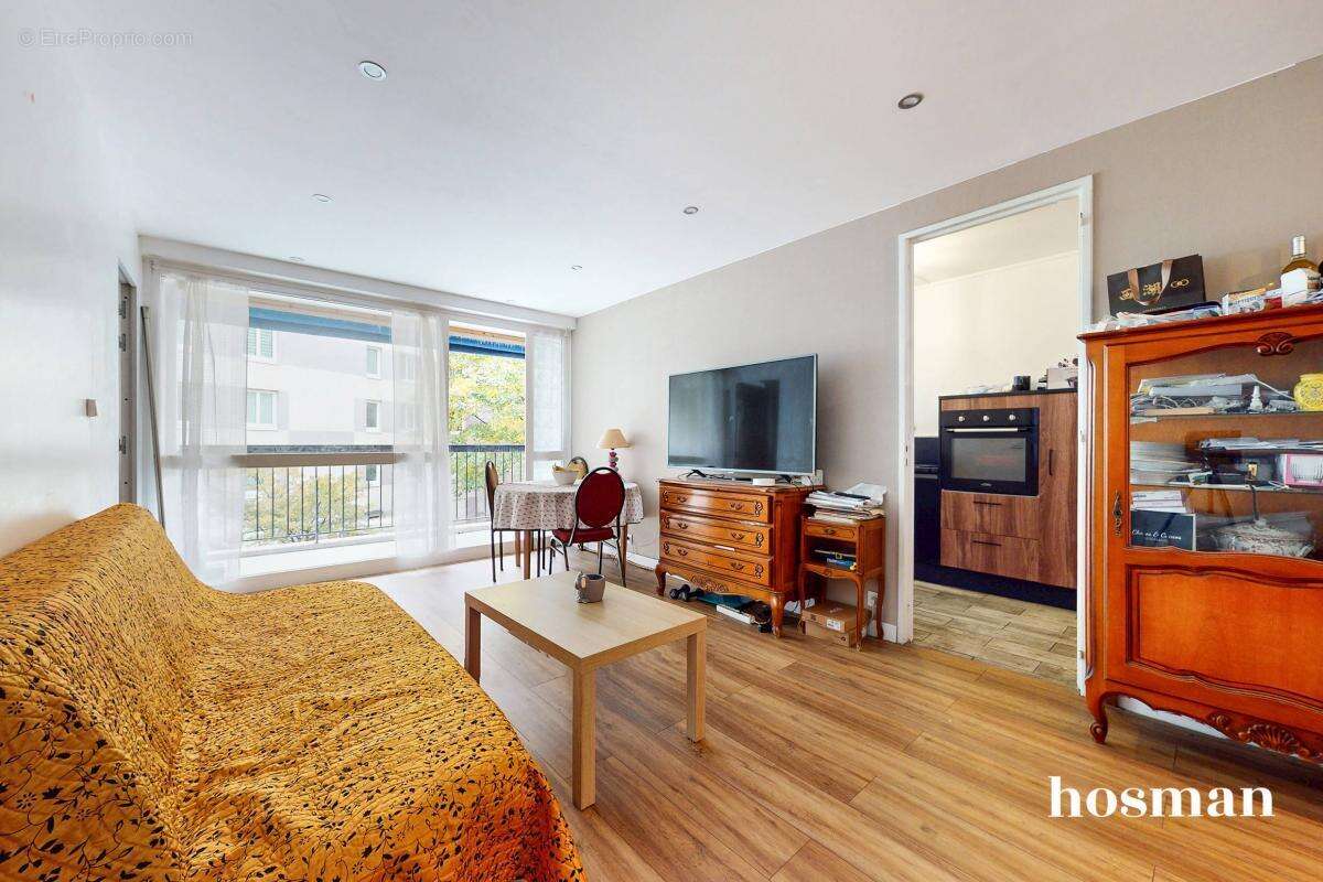 Appartement à PARIS-19E