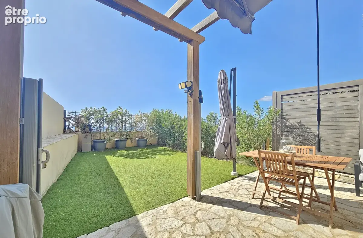 RIVE SUD Agosta Plage - Superbe T4 traversant avec jardin + Garage - photo 15
