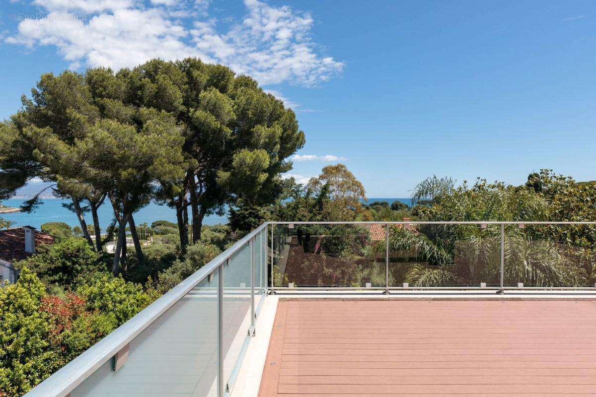 Maison à ANTIBES