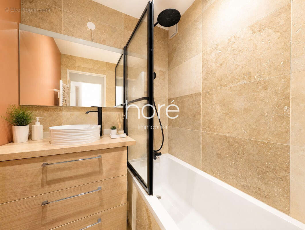 Appartement 74 m² à Osny  - photo 7