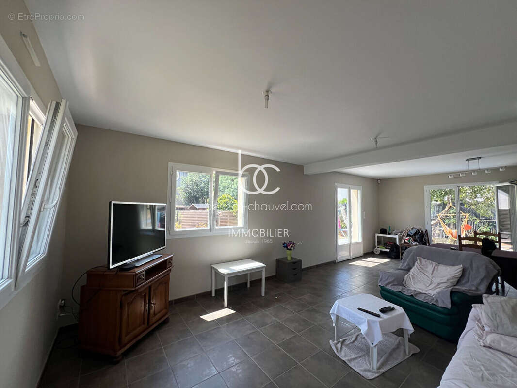 Maison Sarzeau - Proche GOLFE - 120 m2 hab - Terrain de 380 m2 - photo 4
