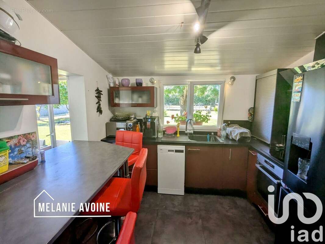 Photo 3 - Maison à YVES