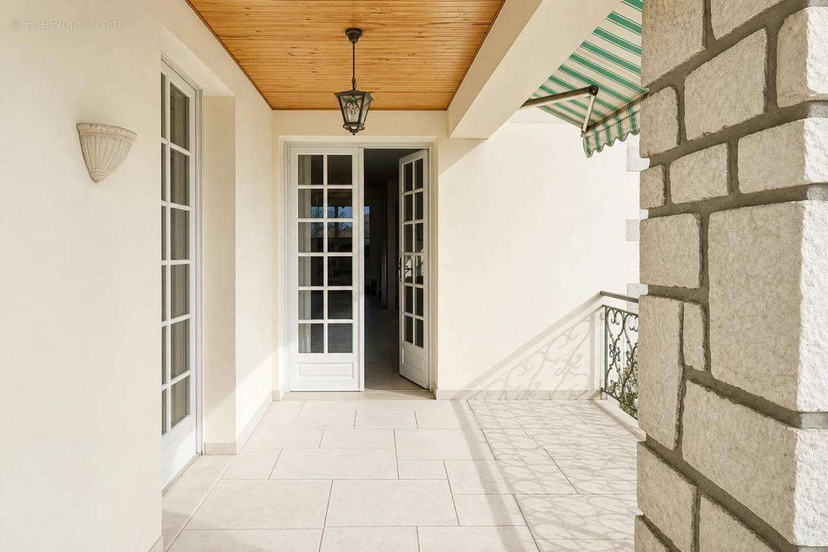 Maison de 7 pièces de 252 m² à Pineuilh - photo 12