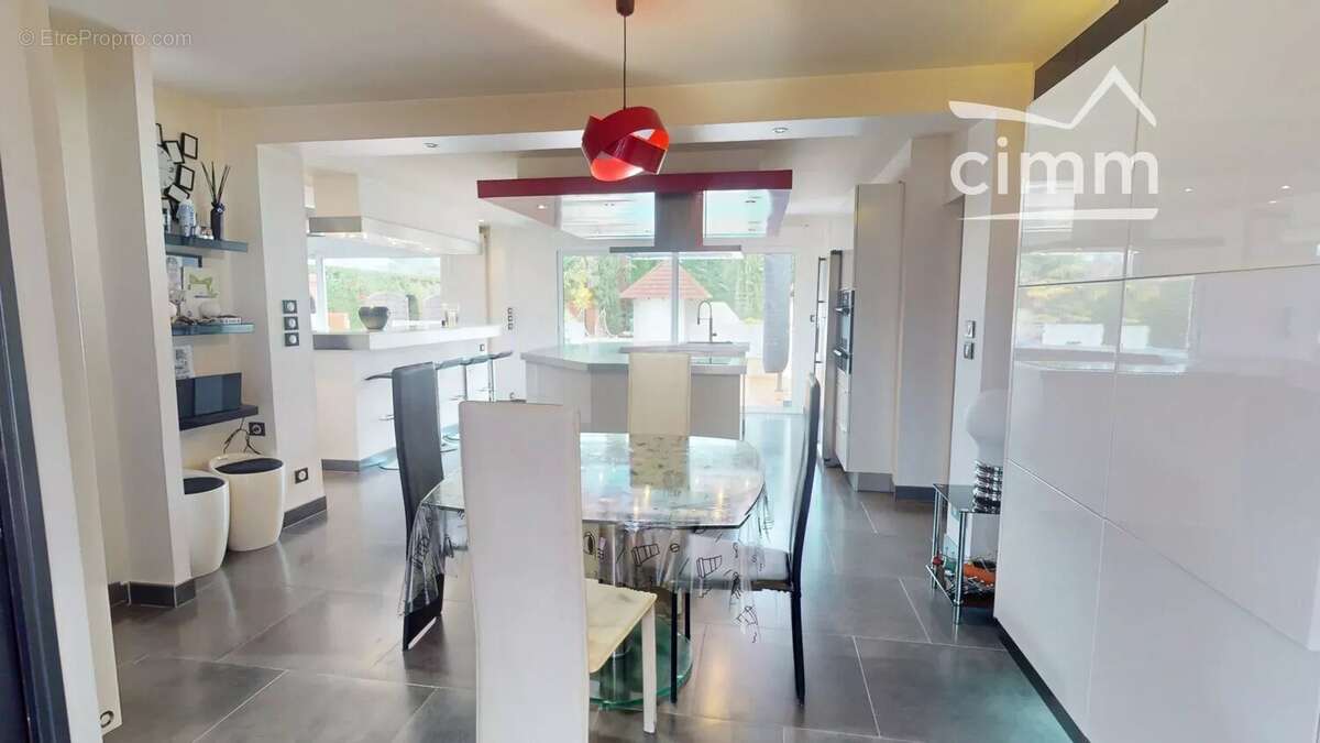 Maison avec piscine - saint cyr en val - photo 15