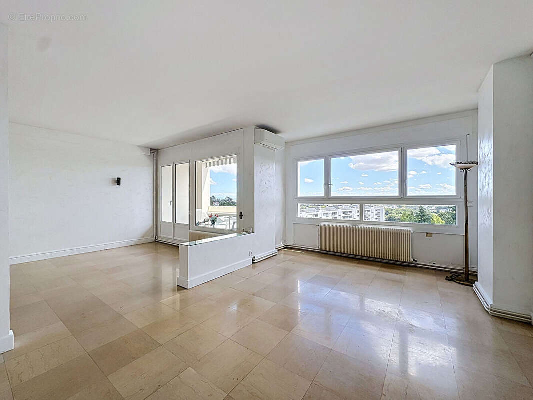 A VENDRE Appartement Caluire Et Cuire 5 pièces dernier étage 122 m2 - photo 10